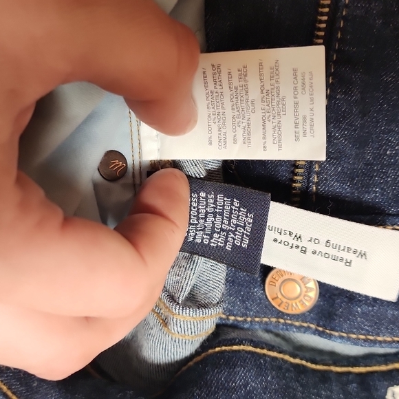 MADEWELL Curvy High-Rise Skinny Jeans in Seville Wash. - Picture 5 of 6